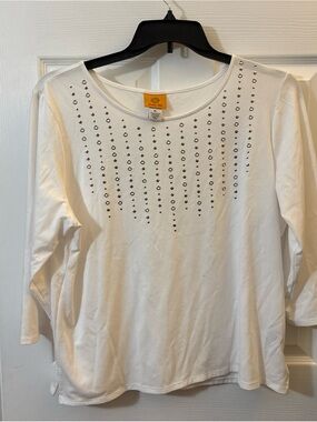 Ruby Rd. White Long-Sleeve Scoop Neck Top with Stud Accents